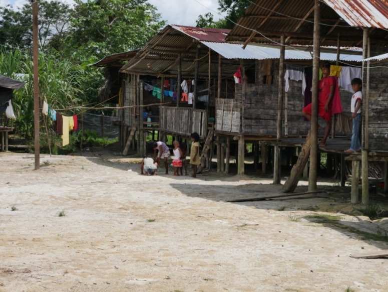 Wounaan family at a displaced settlement near Quibdo Chocó